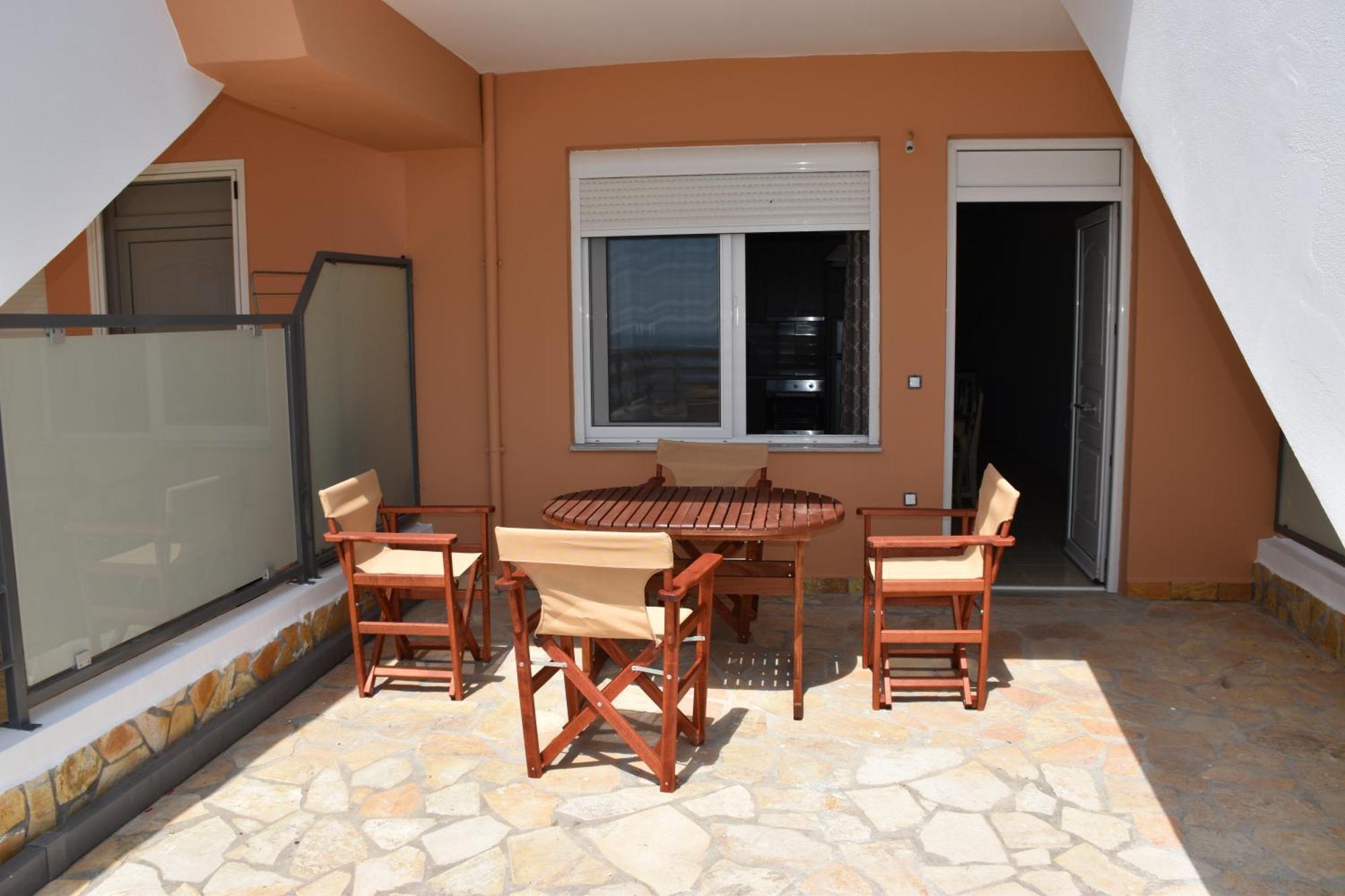 Aperanto House Paralia Loutsas Zimmer foto